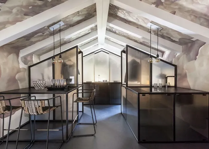 Casa Trentini - Atemporary Art Apartments